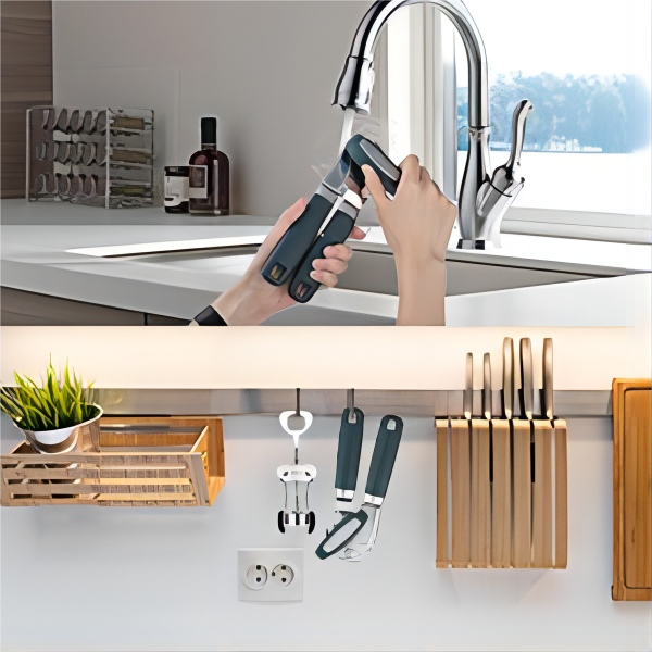 Can Opener with Multifunctional Bottles Opener (6)bhy